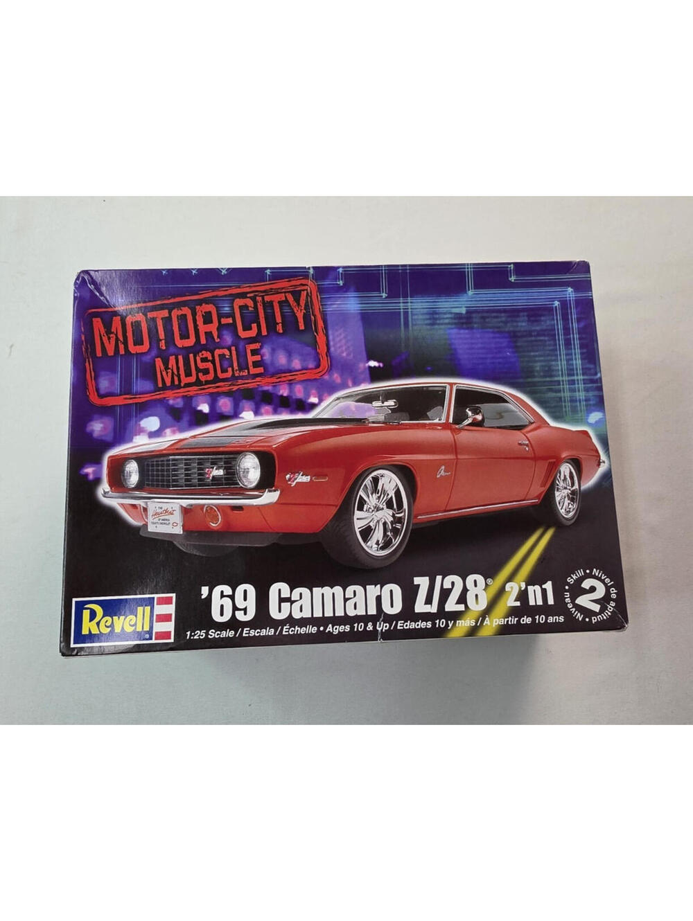 2011 Revell 1969 Chevy Camaro Z/28 Motor City Muscle 1:25 Scale Kit NEW Open Box